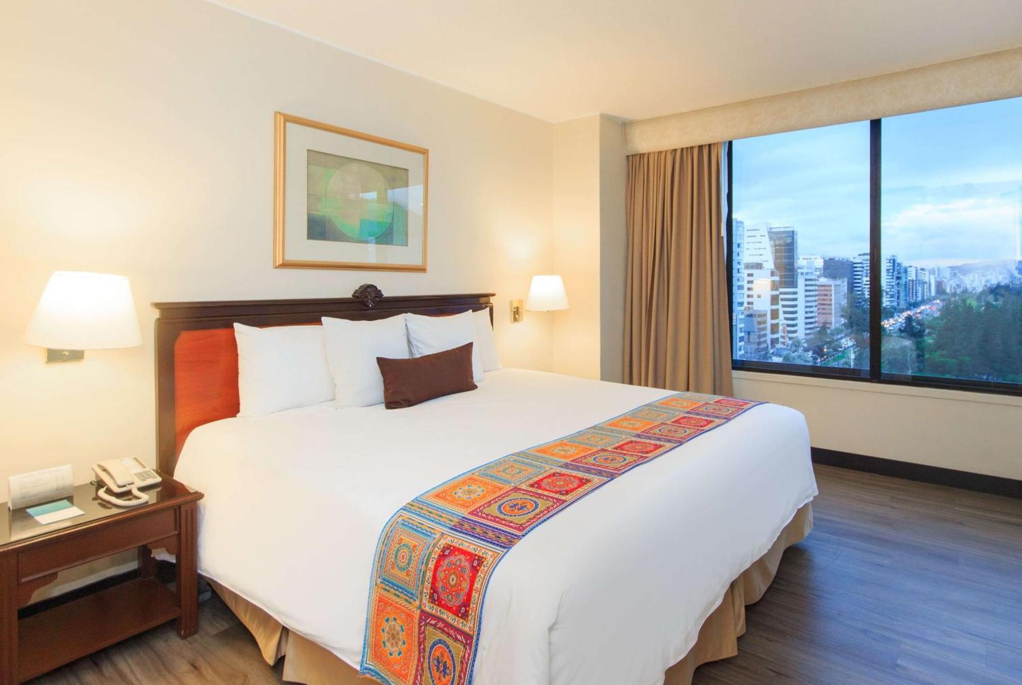 Hotel La Quinta By Wyndham Quito