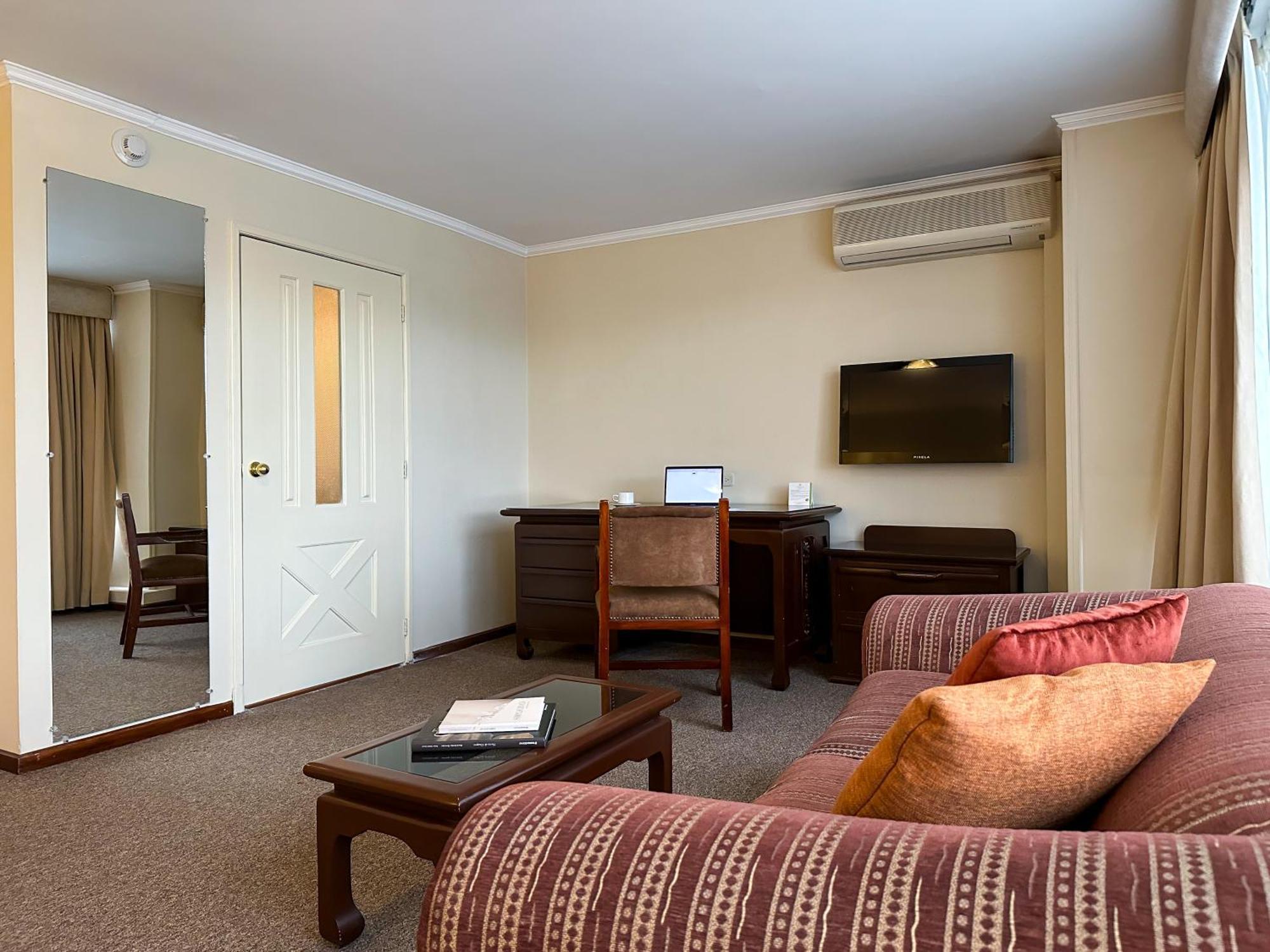 La Quinta By Wyndham Hotel